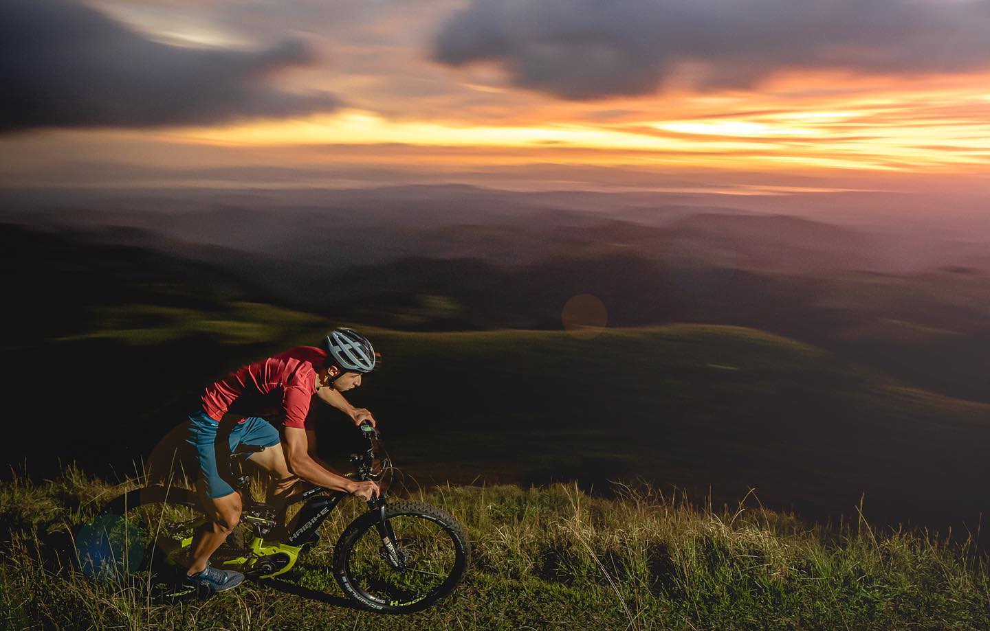 A tourist at the Epic Sunset Monteverde Mountain E-Bike Tour