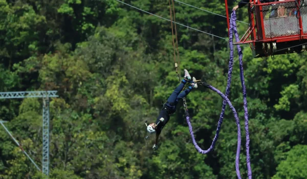 Extremo Park Bungee Jump
