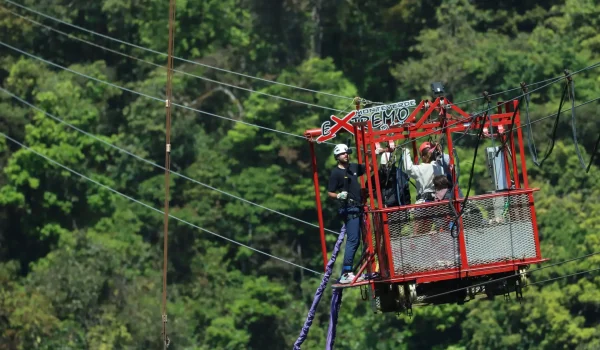 Extremo Park Bungee Jump
