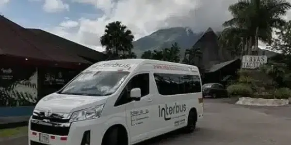 Group Shuttle From Manuel Antonio to Monteverde